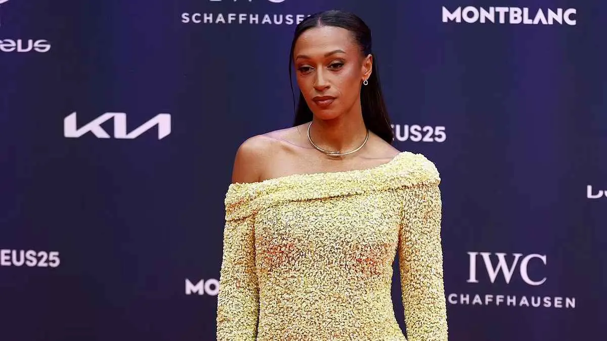 نفت كونها حاملاً.. مفاجأة مدوية وراء ظهور بطلة أولمبية بـ"بطن منتفخ" (صور)