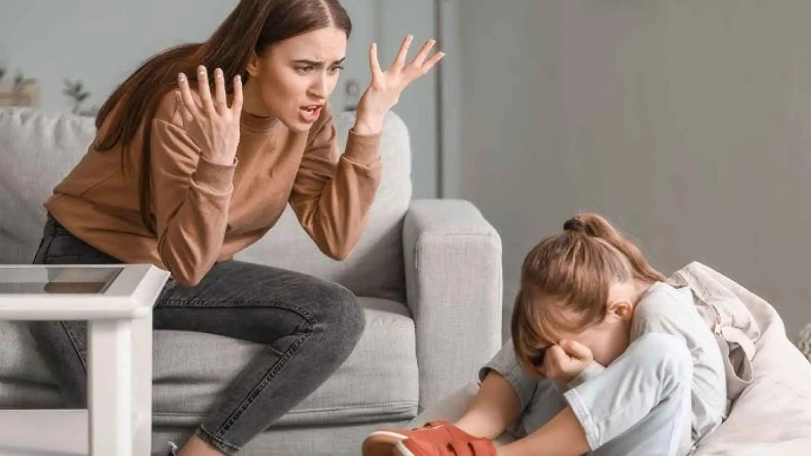 "غضب الأهل".. كيف ينعكس على الأطفال؟