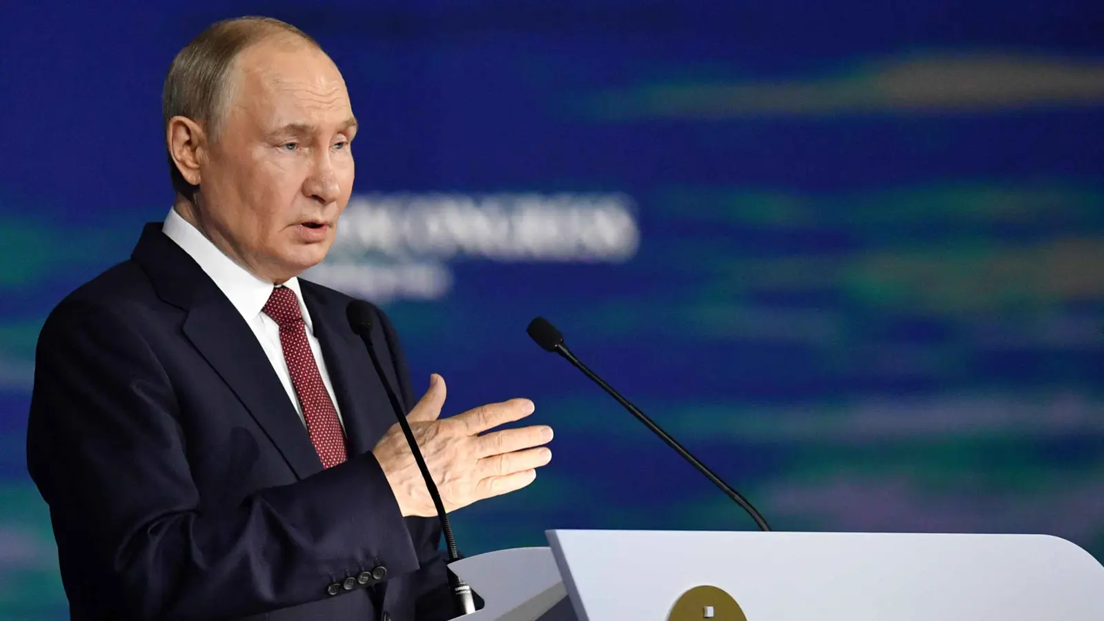 أوكرانيا وأوروبا تنشآن محكمة لمقاضاة الروس.. وبوتين على رأس القائمة