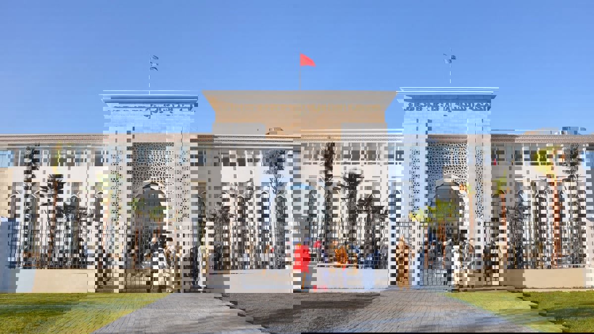  القضاء المغربي يصدر تفويضا لمتابعة "فضائح جاك بوتييه" في فرنسا