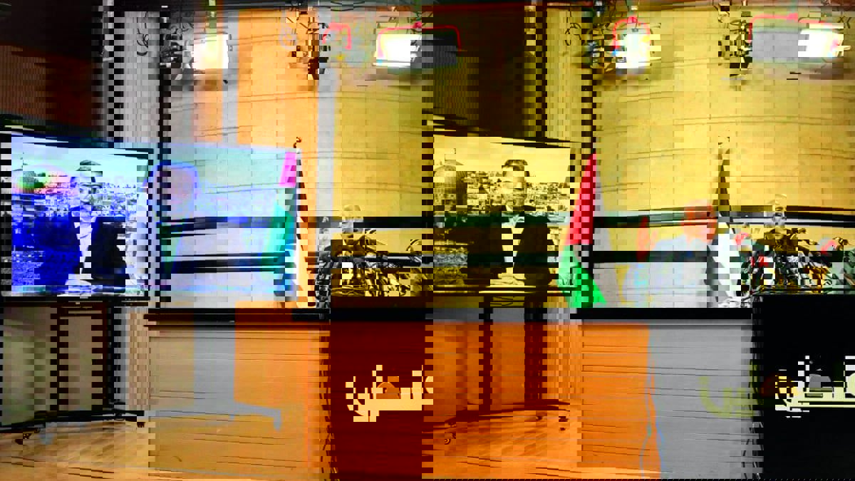 عقب مؤتمر الحركتين لمواجهة "الضم".. هل تطلق السلطة الفلسطينية يد حماس في الضفة الغربية؟