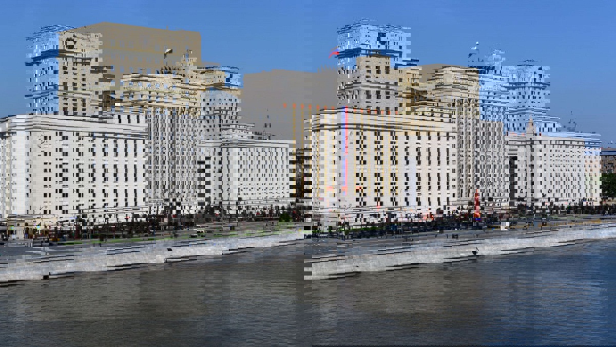 "الدفاع" الروسية: الجيش السوري يوقف إطلاق النار بمنطقة خفض التصعيد في إدلب السبت