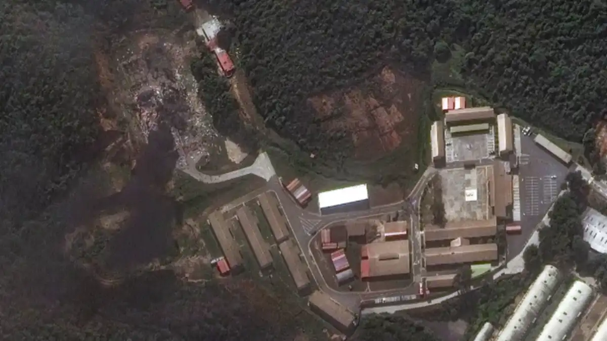 صور أقمار صناعية تكشف حجم الدمار بعد الضربات الأمريكية على فنزويلا