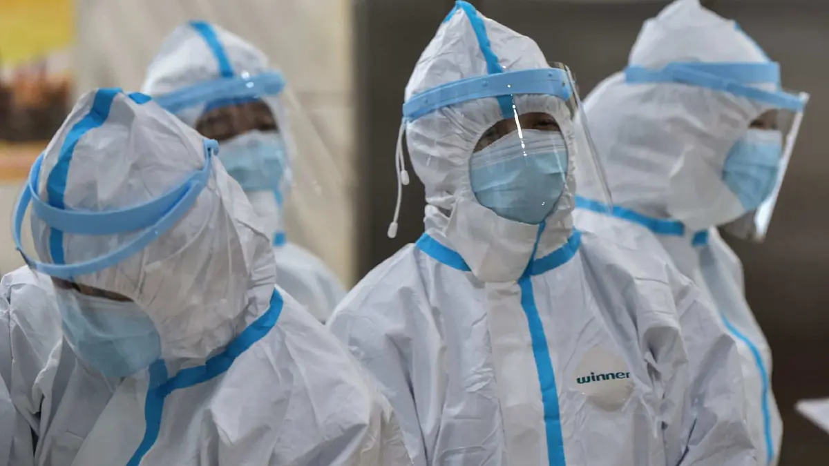 إيران تقرر منع السفر إلى الصين بسبب "كورونا"