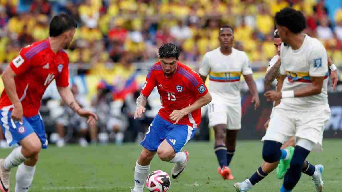 منتخب كولومبيا يسحق تشيلي في تصفيات كأس العالم (فيديو)