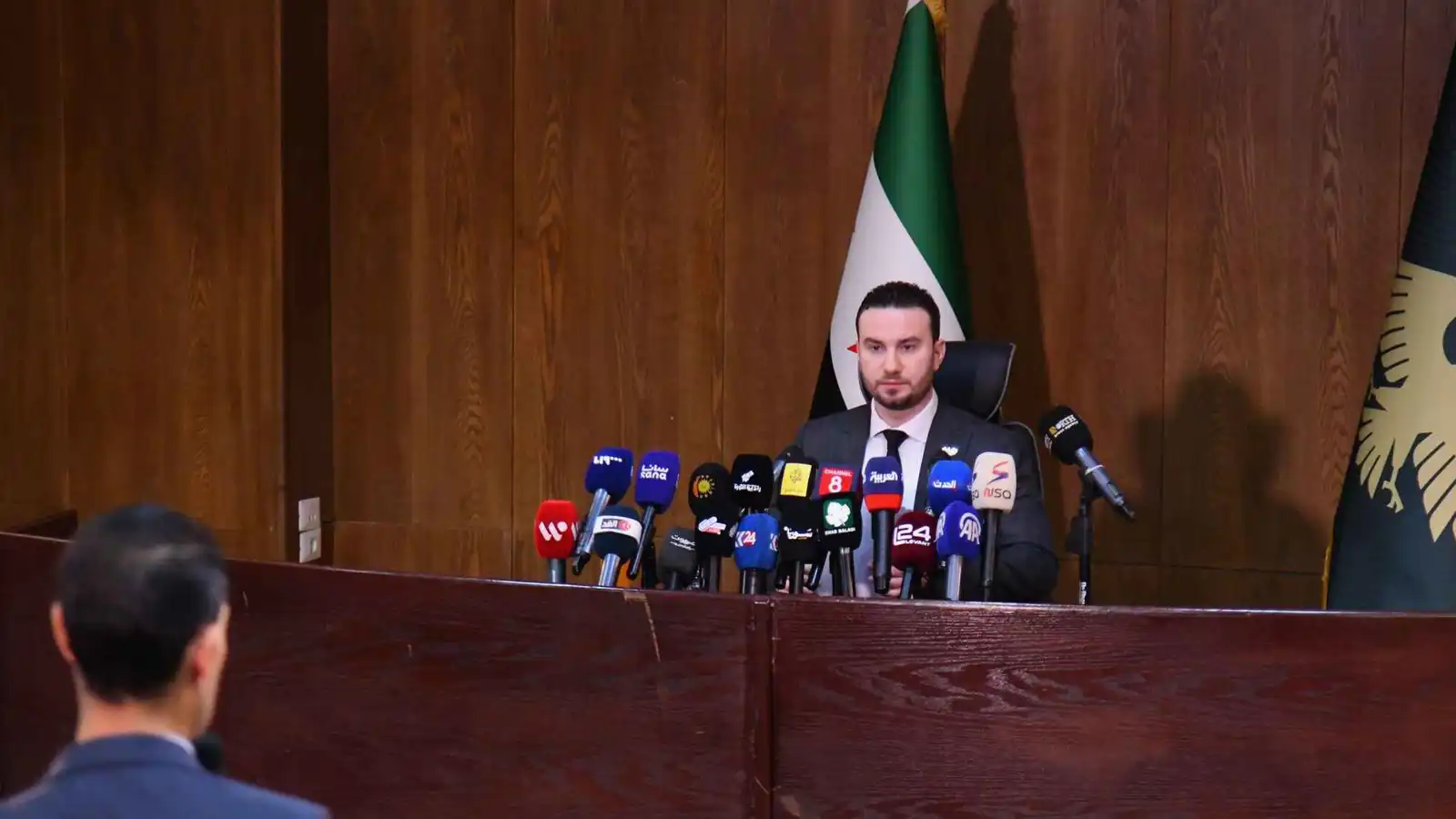 الداخلية السورية تزيل 5 ملايين منع سفر من حقبة الأسد