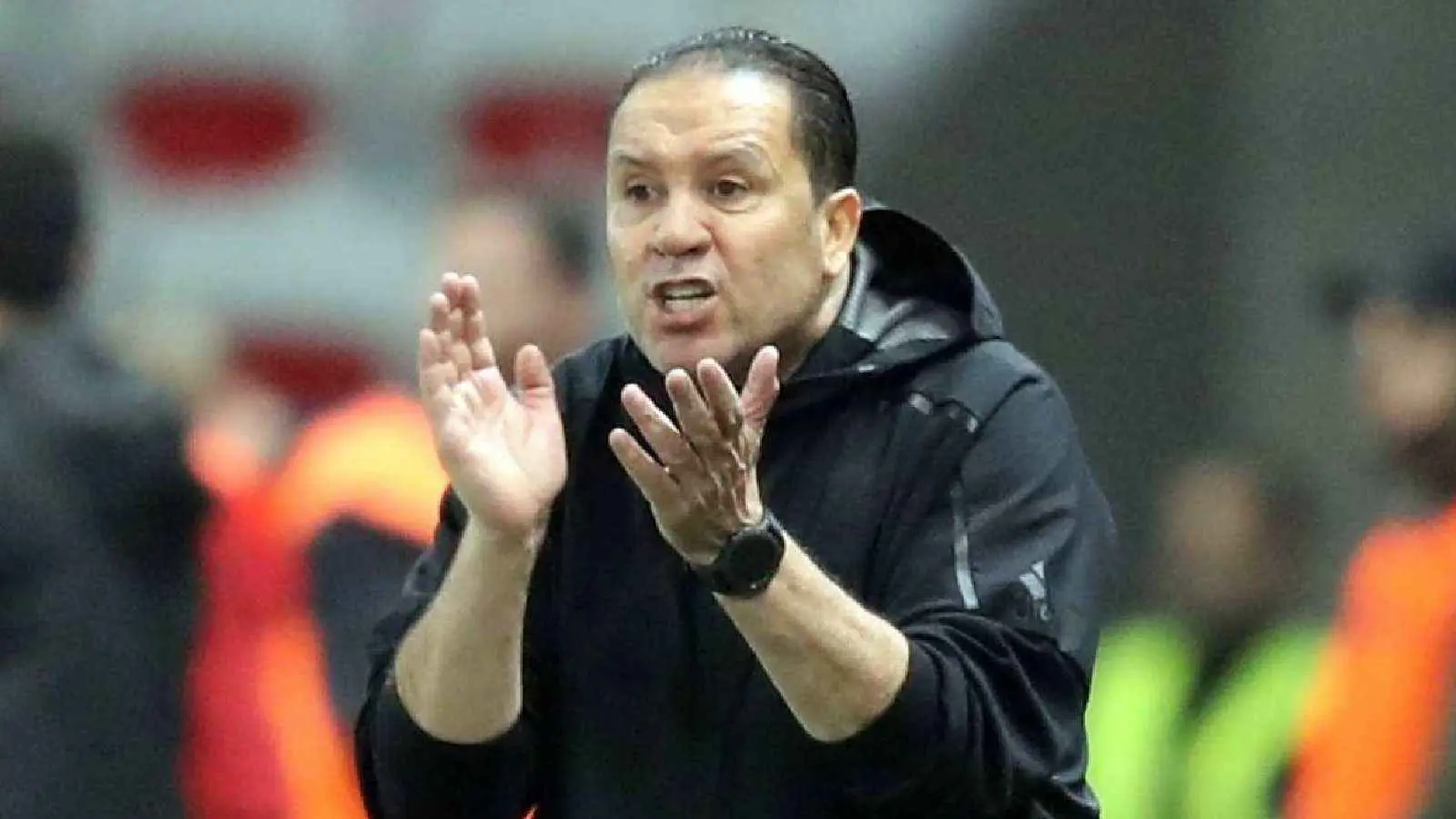 إقالته من اتحاد الجزائر جاهزة .. هل يكون نبيل معلول المدرب الجديد لمنتخب تونس؟