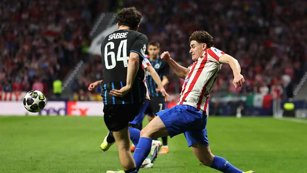 جمهور أتلتيكو مدريد ينقلب على جوليان ألفاريز