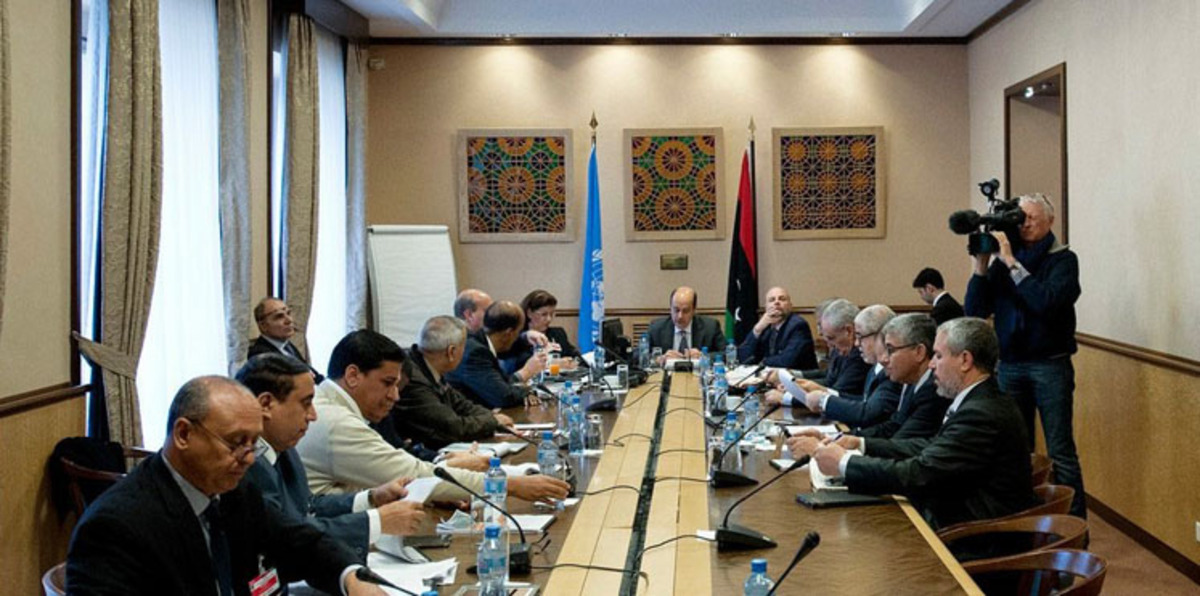 لجنة الحوار الليبي تدعو لاختيار رئيس جديد لحكومة الوفاق و"ترويكا" لقيادة الجيش