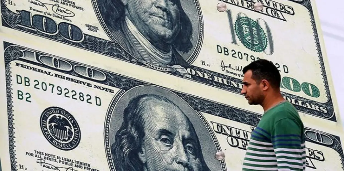 الجنيه المصري ينهار أمام الدولار رغم تصريحات السيسي "المطمئنة"