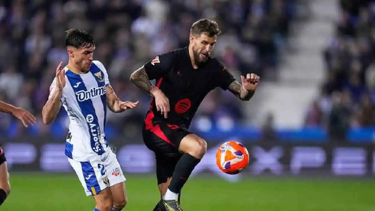 اللقطة التي لن ينساها جمهور برشلونة لإينيغو مارتينيز (فيديو)