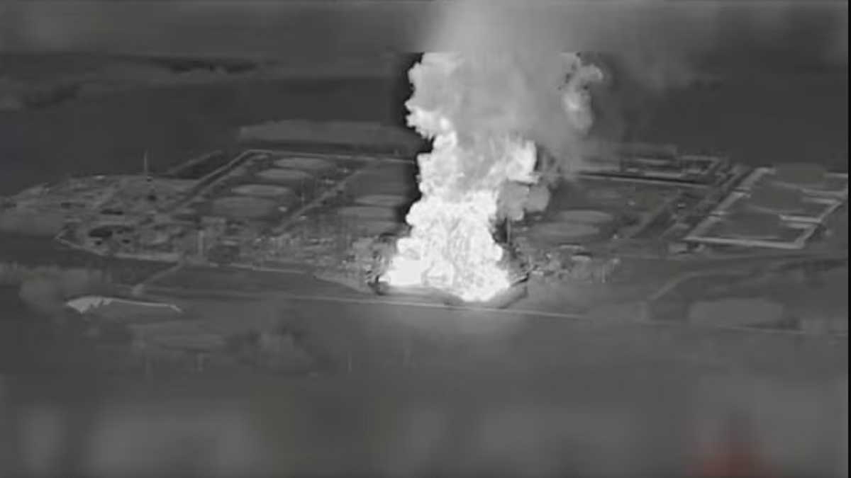 منشآت النفط تحت النار… أوكرانيا ترد على موسكو وتربك محادثات السلام