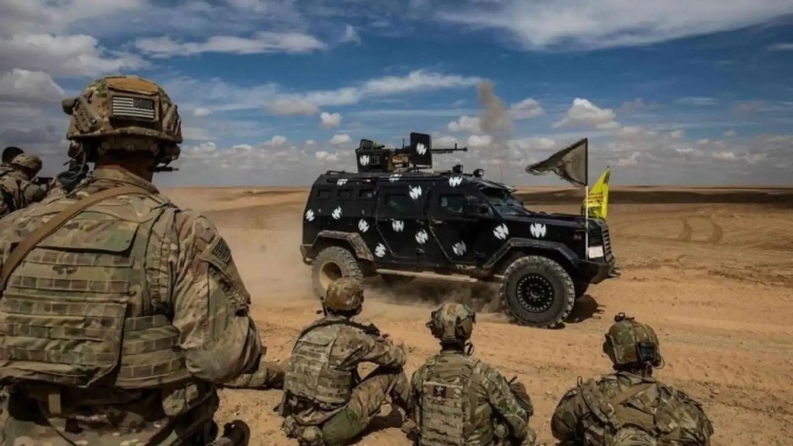 "المرصد": قوات التحالف الدولي تعزز وجودها شمال شرقي سوريا