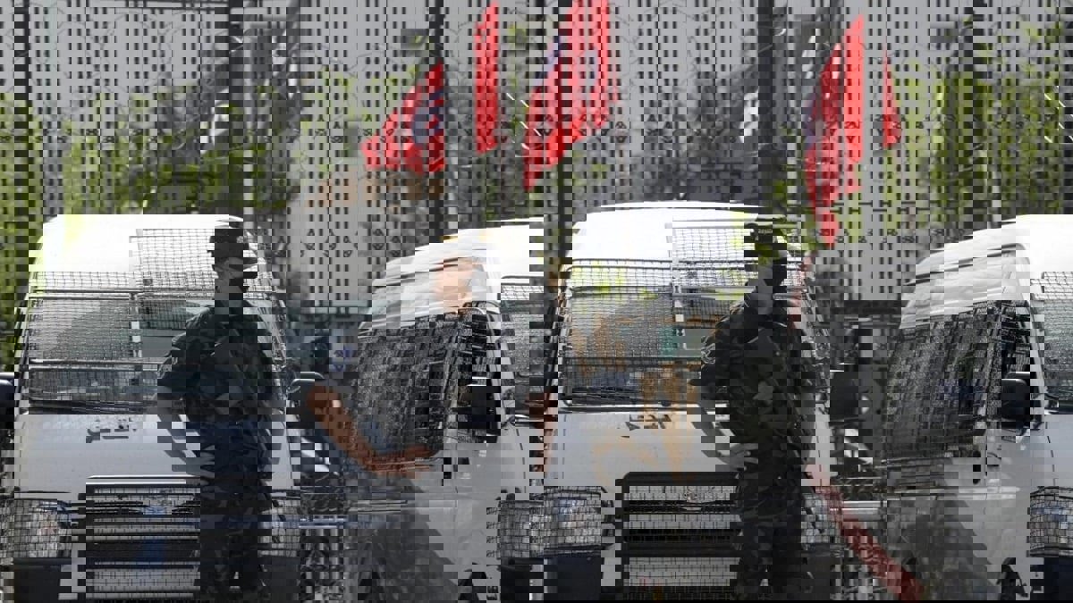 بعد انهيار حاضنتهم السياسية في تونس.. متشددون يختارون الهجرة "خلسة" عبر البحر