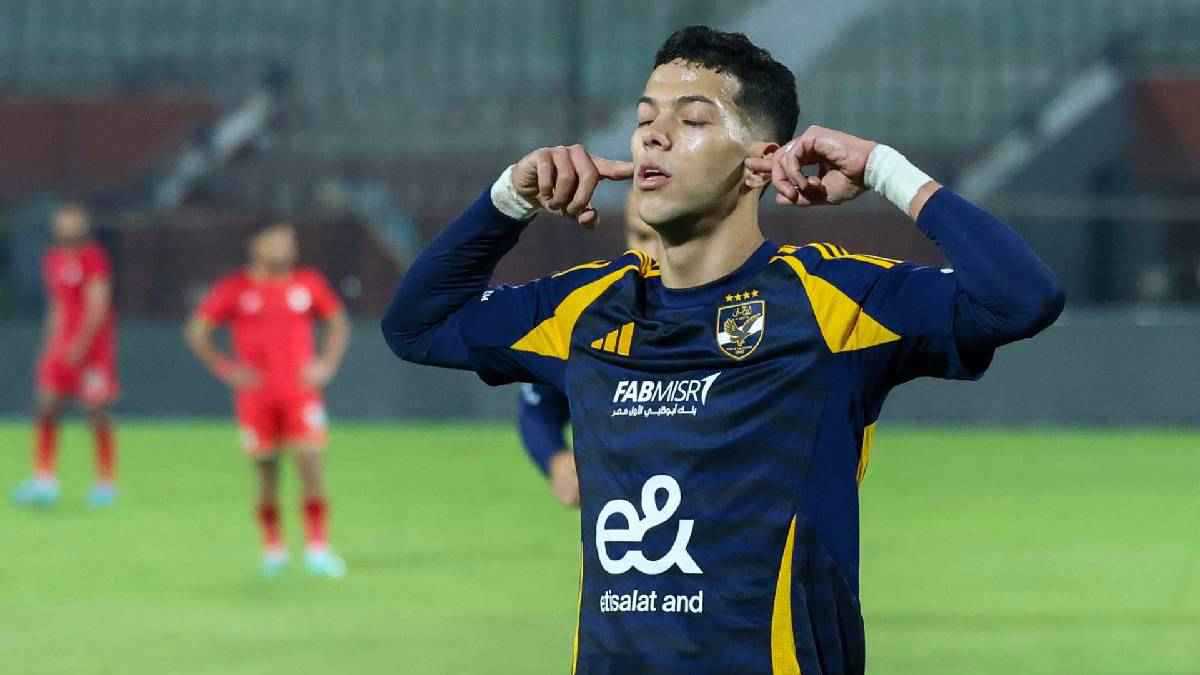 5 سعداء بـ "صفعة" الأهلي المصري لإمام عاشور 