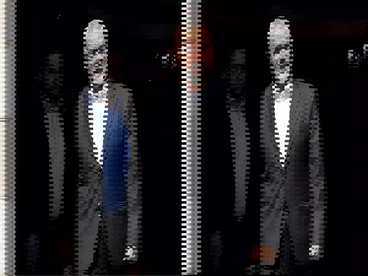 الدفاع المدني في غزة: مقتل 10 من أقارب إسماعيل هنية