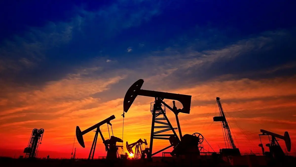 خام غرب تكساس الوسيط يتراجع إلى 12,78 دولار للبرميل