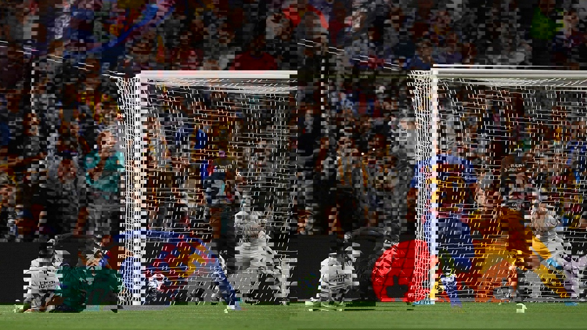 أهدف مباراة برشلونة وإنتر ميلان.. 2-1 للنادي الكتالوني (صورة)