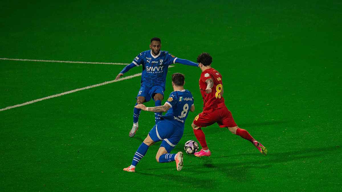 أتمنى أن يلعب القادسية بالأساسيين.. تعليق ناري من الدعيع قبل المباراة الحاسمة