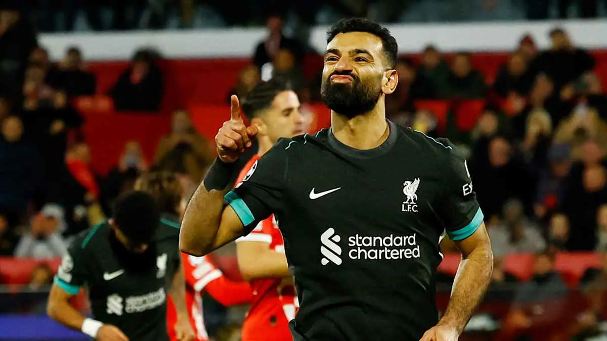 "الإجابة في الإيموجي".. تعليق مثير حول منشور تركي آل الشيخ عن صلاح والهلال