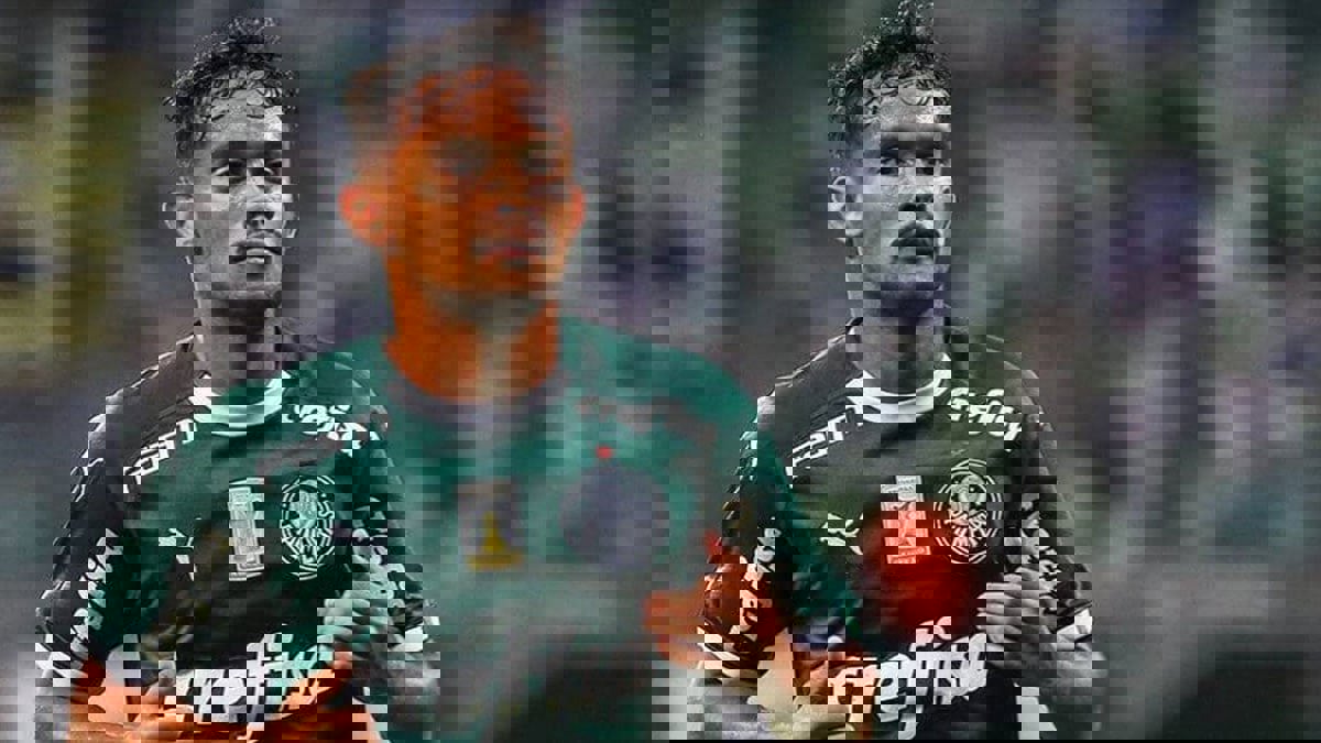 حقيقة اقتراب نادي الهلال السعودي من ضم البرازيلي جوستافو سكاربا