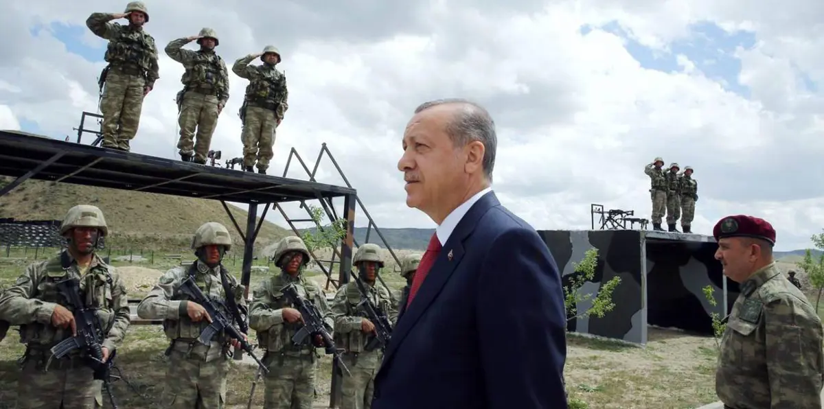 تركيا: فرنسا قد تصبح "هدفًا"بسبب دعم ماكرون لأكراد سوريا