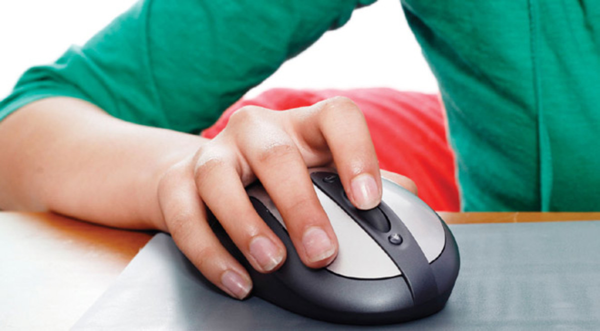 فأرة الحاسوب تهدد بمتلازمة إصابات الإجهاد المتكررة