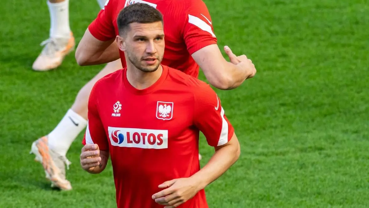 إيقاف المهاجم البولندي يعقوب سويرزوك 4 سنوات بسبب المنشطات