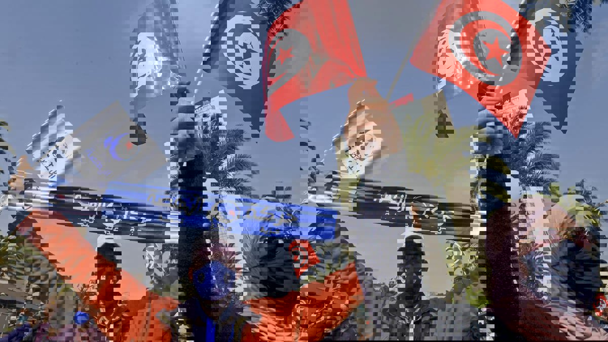 بعد حل المجلس الأعلى للقضاء.. هل يقدم قيس سعيد على حل حركة النهضة؟