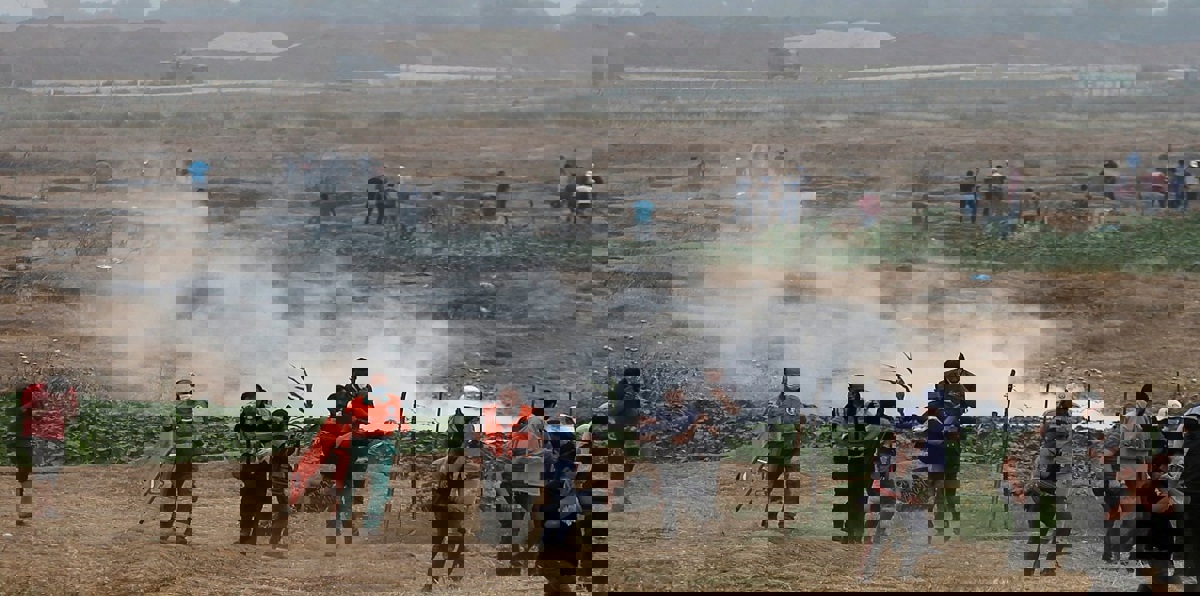 في "مليونية العودة" بغزة.. احتدام المواجهات واقتحام الحدود مع إسرائيل أبرز المشاهد (صور)