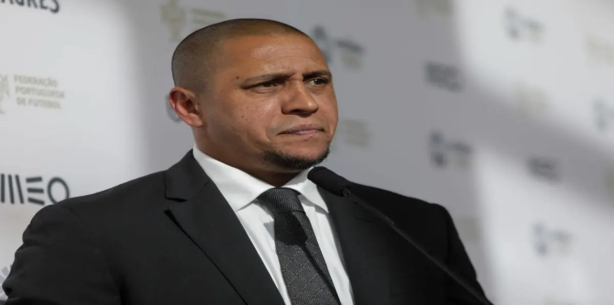 روبرتو كارلوس ينفي مزاعم تتعلق بتعاطي منشطات