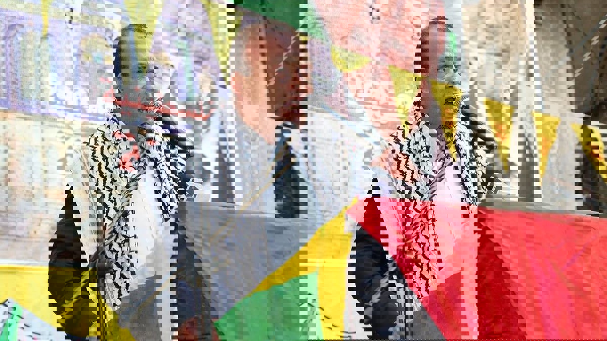 حركة فتح: السلطة رفضت عروضًا بالمليارات للموافقة على "صفقة القرن"