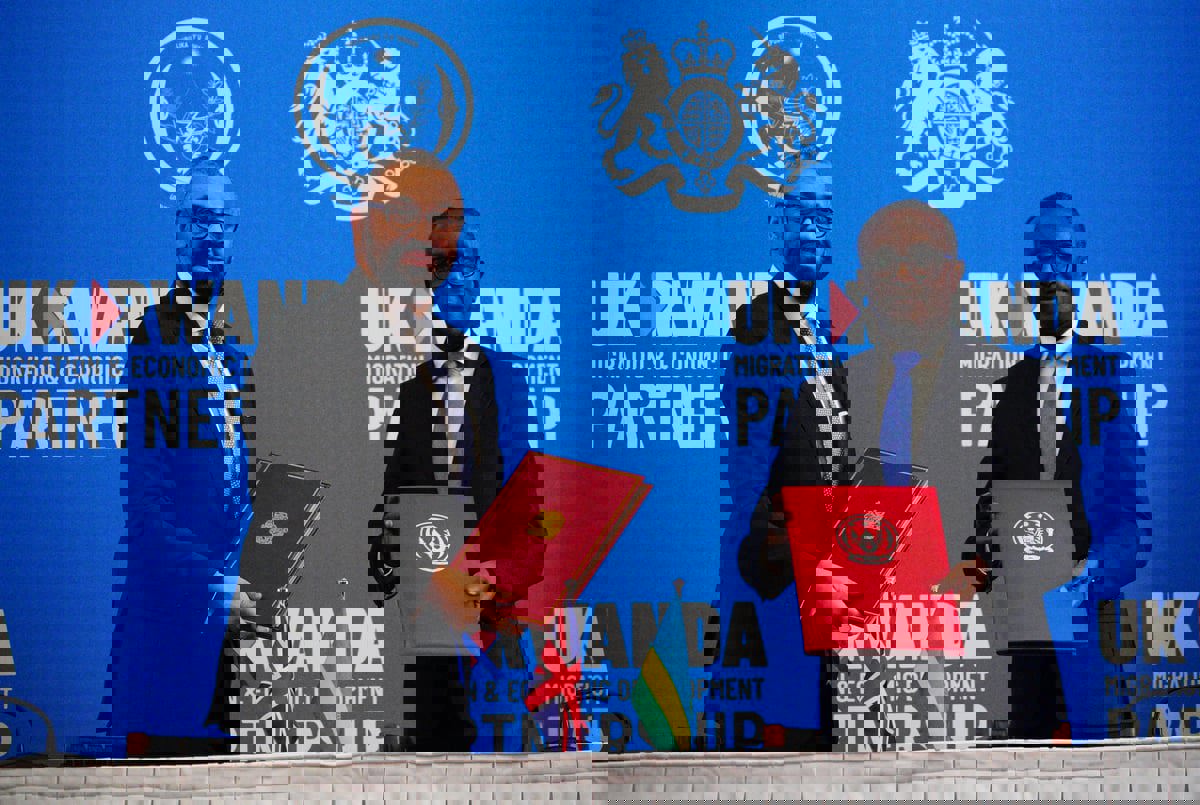 بريطانيا ورواندا توقّعان معاهدة جديدة بشأن الهجرة