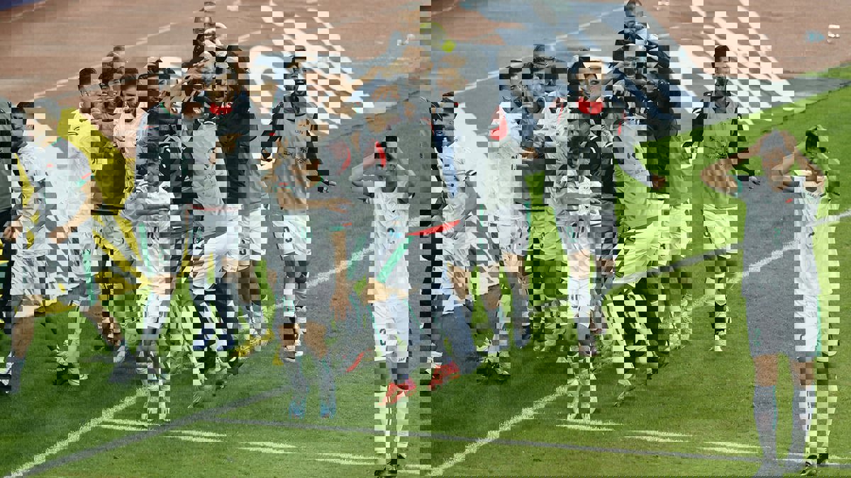 منتخب العراق يتخطى عمان في مباراة ملحمية ويتوج ببطولة خليجي 25 (فيديو)