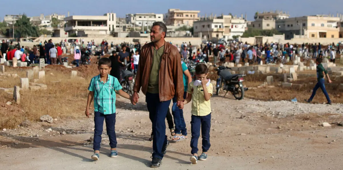 مشاعر مرتبكة في دير الزور بانتظار لمّ شمل عائلات فرّقها الحصار