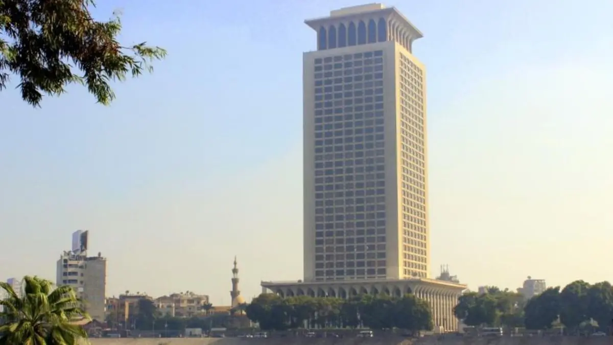 مصر تدعو إلى تغليب لغة الحوار في الأزمة الأوكرانية.. ولبنان يدين "الغزو"