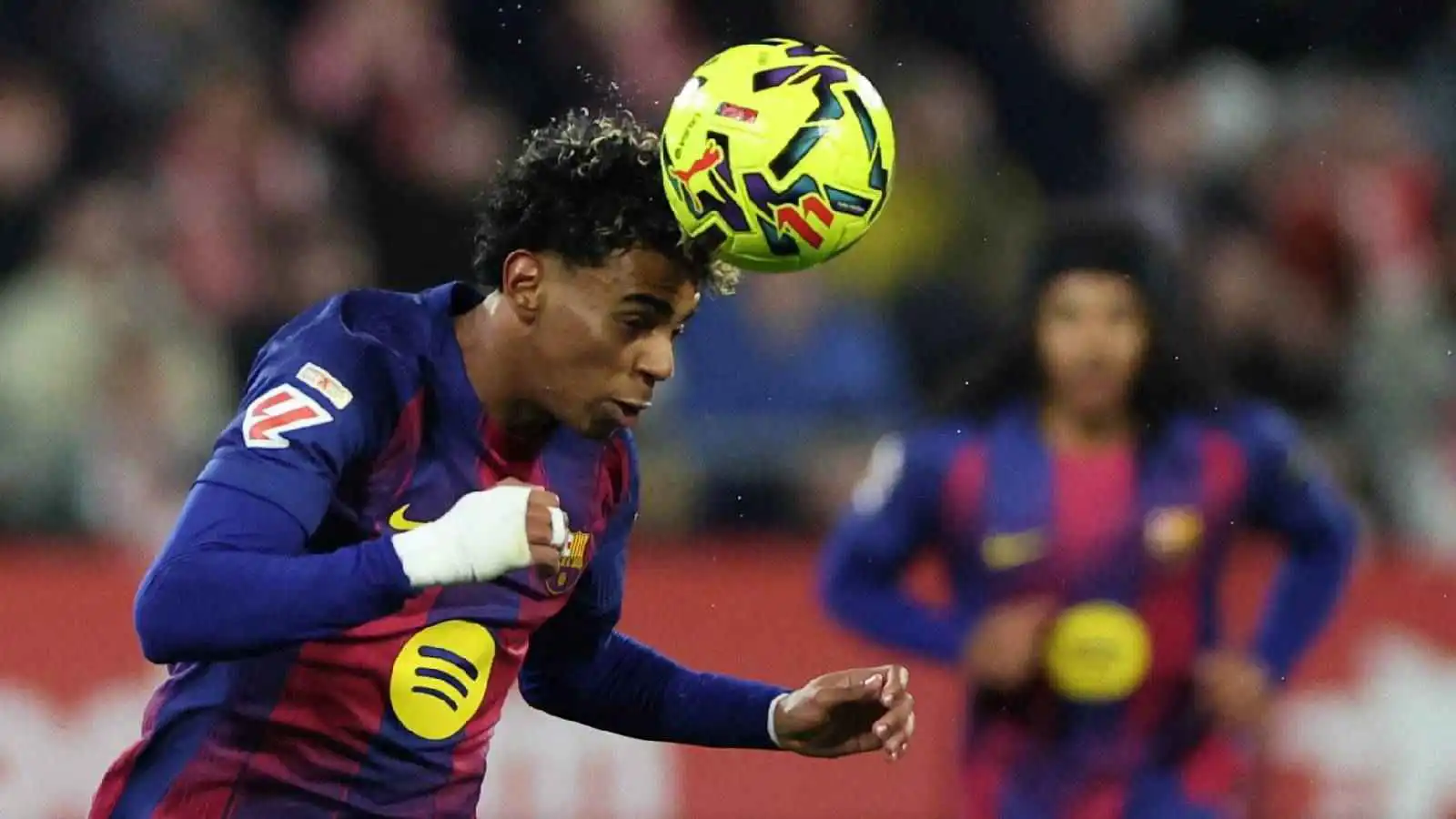 هل كان يجب إعادة ضربة جزاء لامين يامال الضائعة أمام جيرونا؟