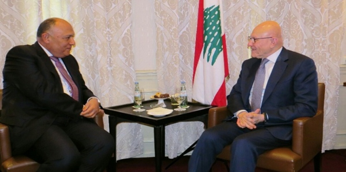 مصر تعبر عن قلقها من استمرار أزمة الفراغ الرئاسي في لبنان