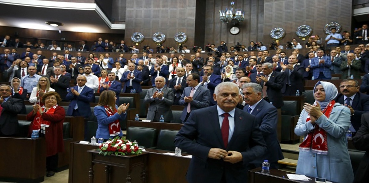 يلدريم يتوعد باجتثاث حركة غولن "من جذورها"‎