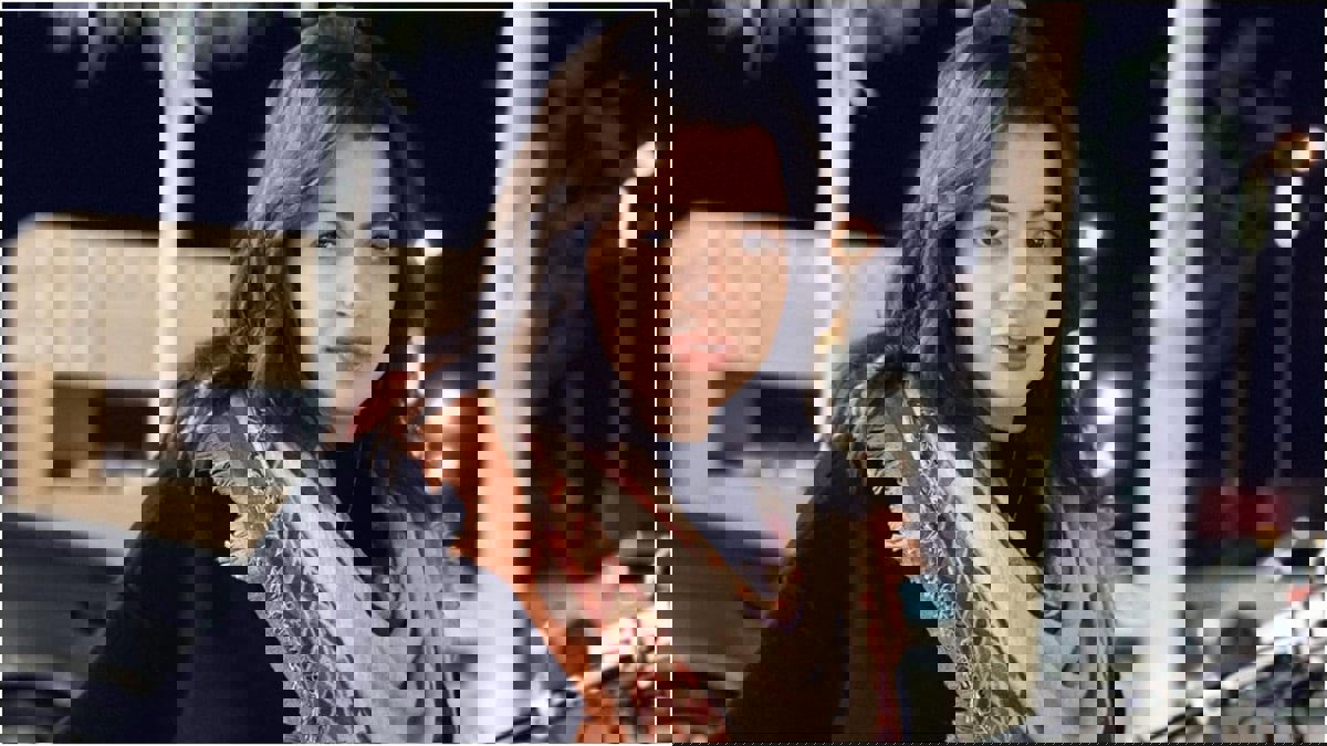 الممثلة المصرية منى فاروق تكشف أسباب كآبتها