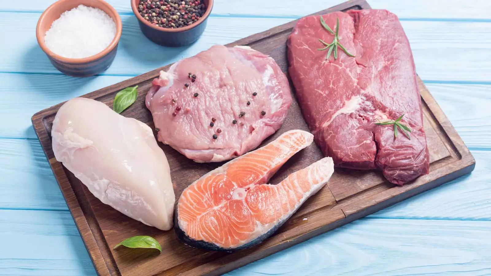 ما هو أكثر أنواع اللحوم الحيوانية غنى بالبروتين؟