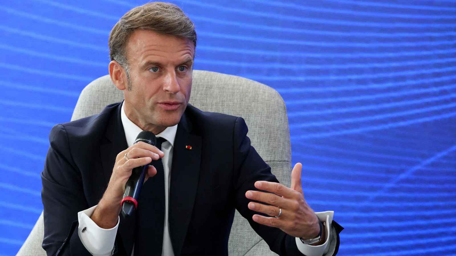 يواجهون "تحفظات".. من هم أبرز المرشحين لرئاسة الحكومة الفرنسية؟