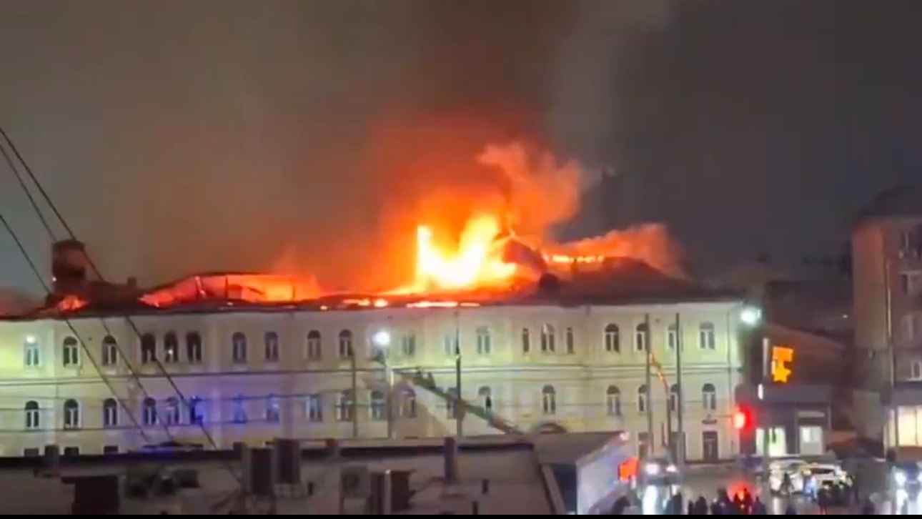 هجمات أوكرانية واسعة النطاق تستهدف روسيا (فيديو)