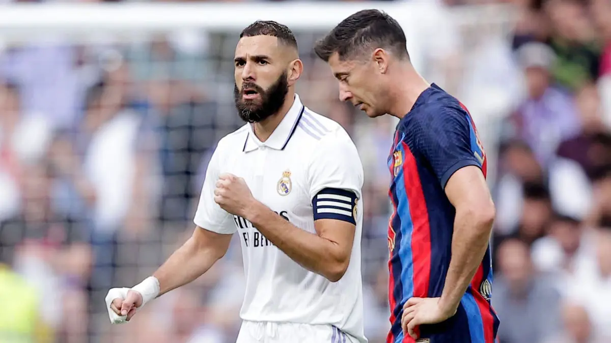 صحف رياضية: "كريم بنزيما هداف من ذهب".. و"برشلونة دون روح يسقط في البرنابيو"