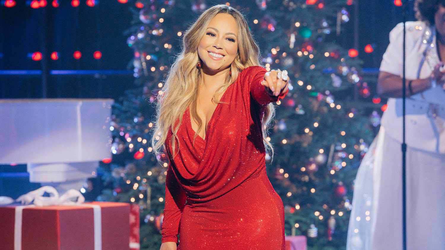 بعد بلوغها سن الـ55.. ما سر شباب ماريا كاري؟