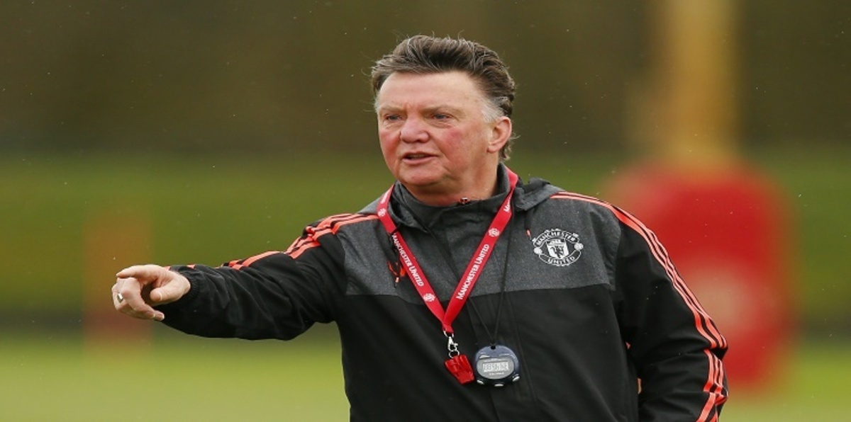 فان غال: مواجهة ليفربول ازدادت أهمية بسبب الصراع الأوروبي