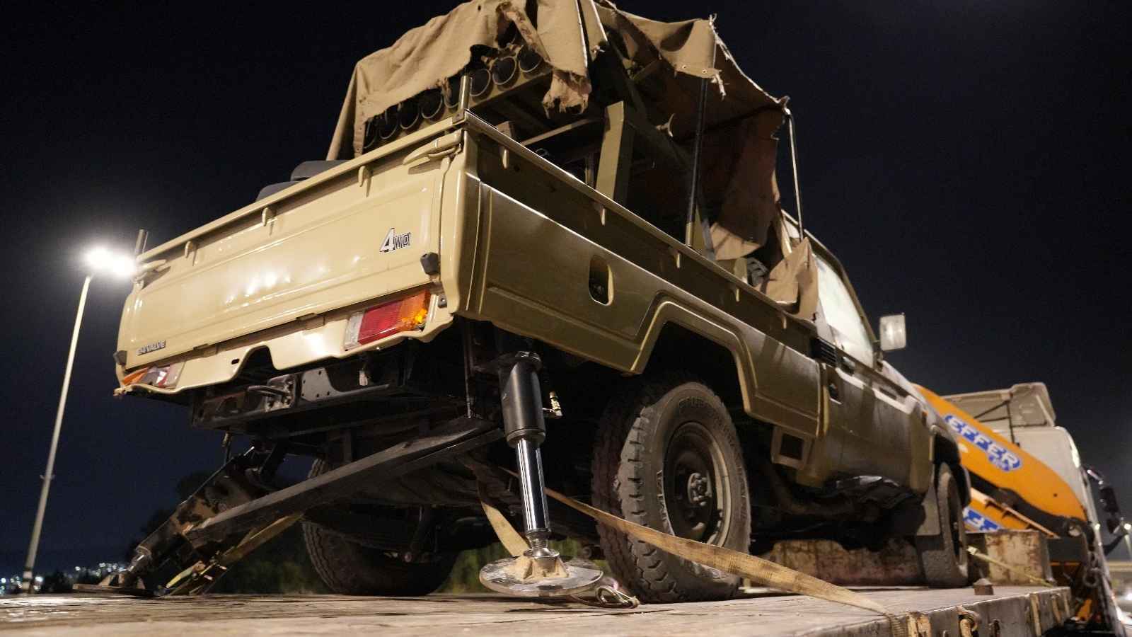 راجمة صواريخ لـ"حزب الله" تتعرض للسرقة من مخازن الجيش الإسرائيلي (فيديو)