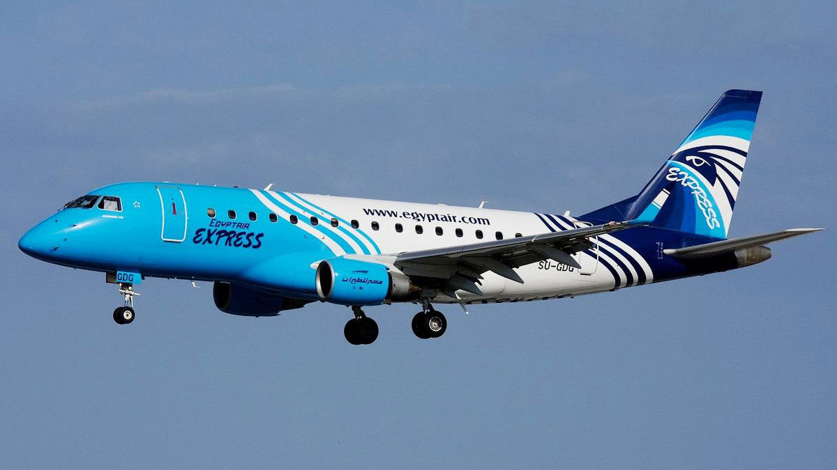 "مصر للطيران" تفتح باب الحجوزات رغم أزمة كورونا