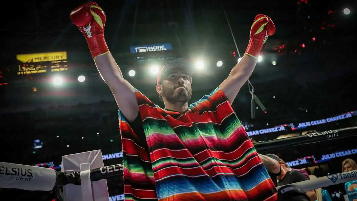 إطلاق سراح ملاكم مكسيكي بعد اتهامه بعلاقته بعصابات المخدرات