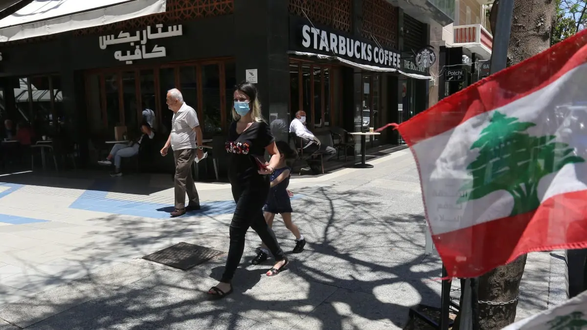 لبنان يفرض إغلاقا كاملا لوقف تفشي كورونا